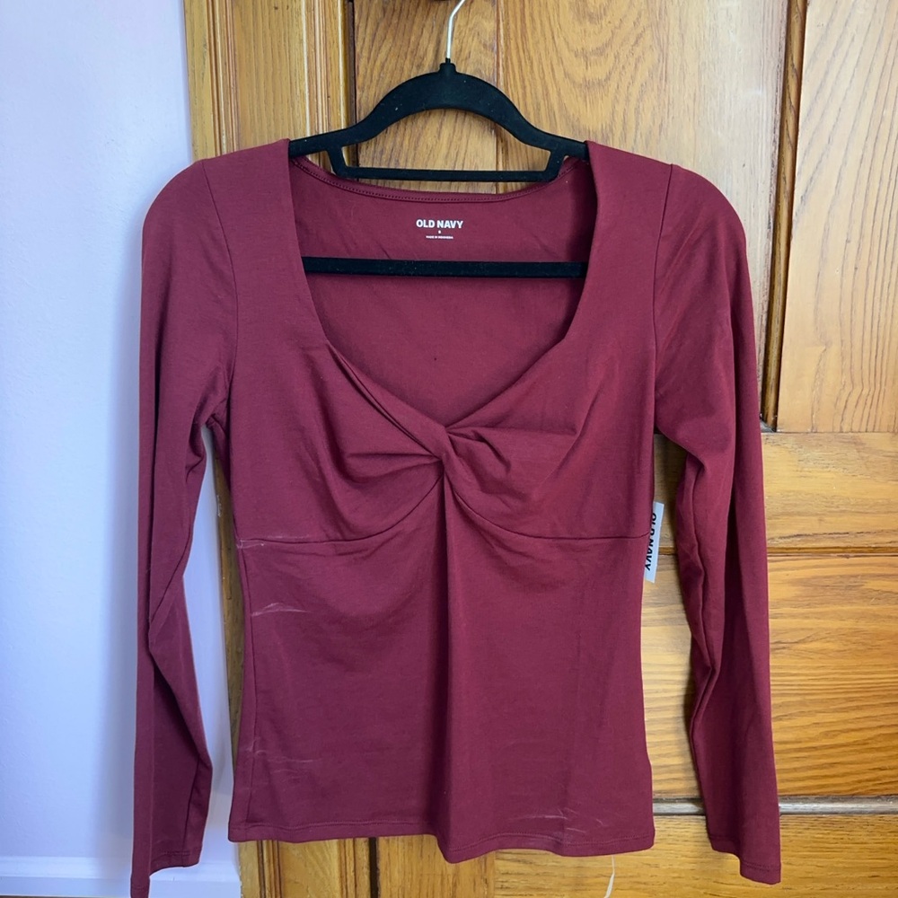 Knotted front burgundy long sleeve top